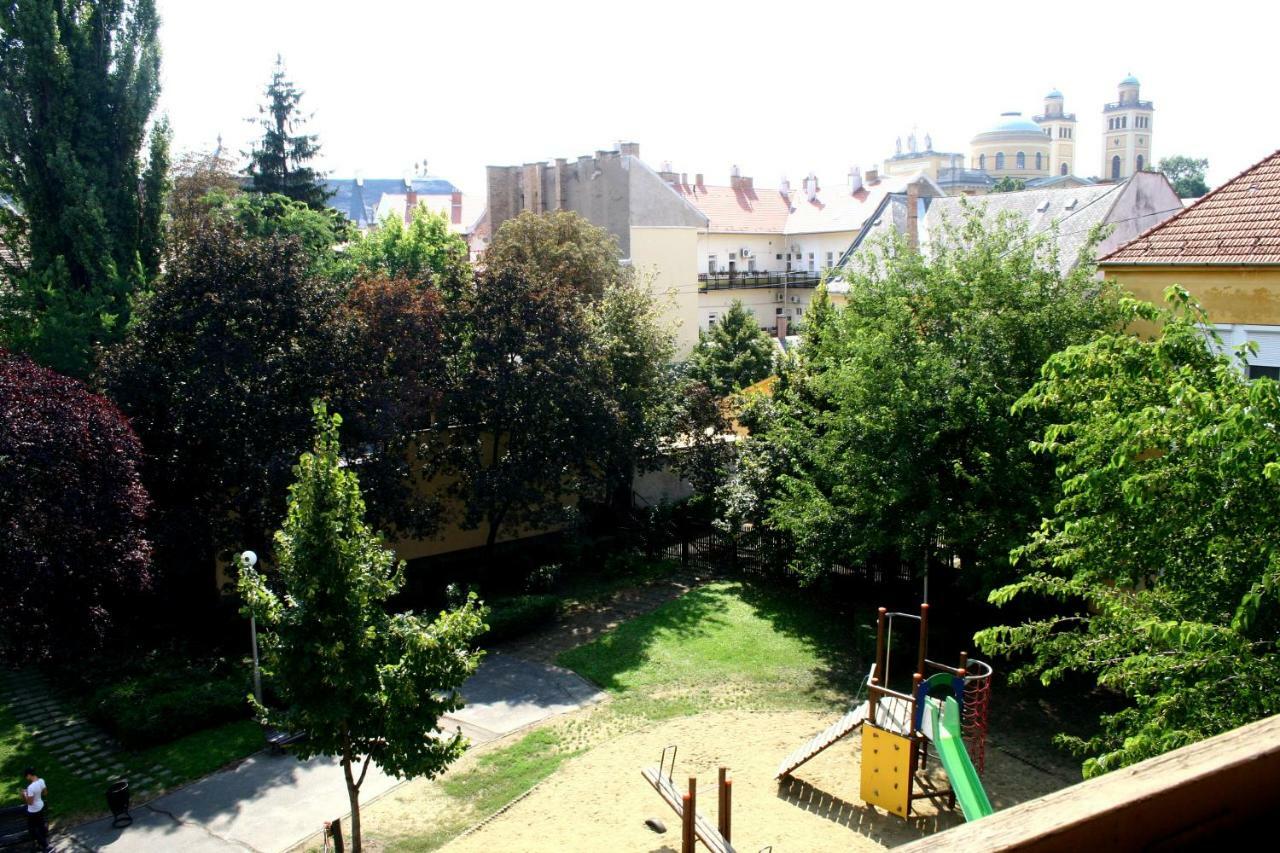 F&M Apartman Eger Luaran gambar